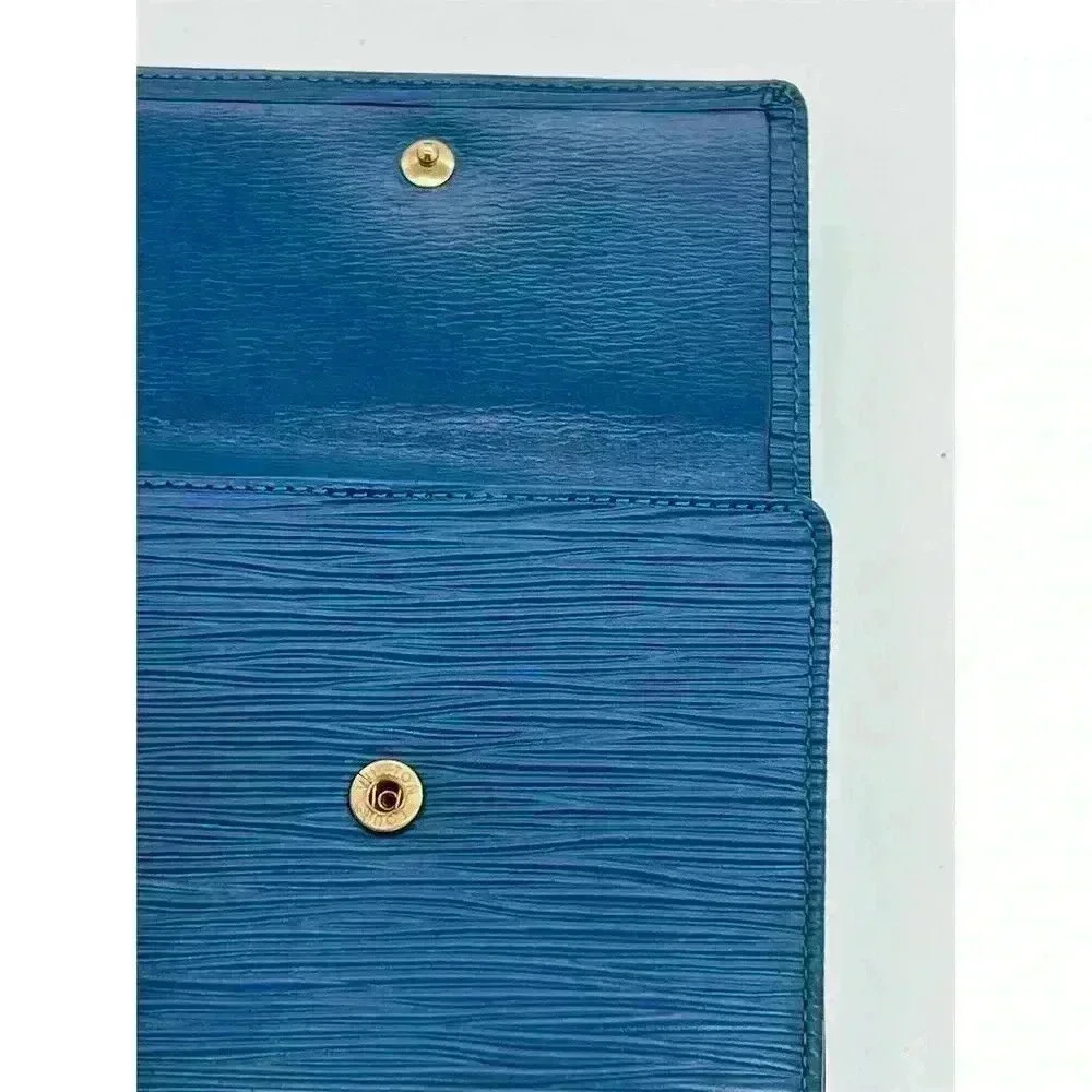 Louis Vuitton Unisex Blue Elise Wallet with Credit Card Holder’s - Picture 9 of 14